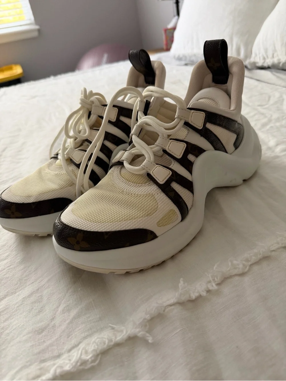 Louis Vuitton Archlight